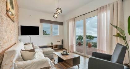 Ferienhaus 'Panorama Apartment' mit Meerblick, WLAN und Klimaanlage