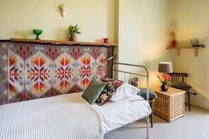 2 quartos, ferros/tábuas de passar roupa, Wi-Fi, roupa de cama