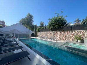 Pool - Qoople Prive 6 - Cozy 1-bedroom apartment in charming Alanya (Alanya)