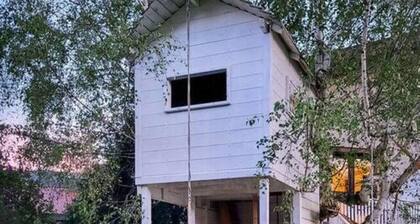 Family house on the Rax with garden, tree house & trampoline (8 pers.)