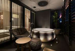 Terrace/patio - The Skm Tokyo Hotel Dining (Tokyo)