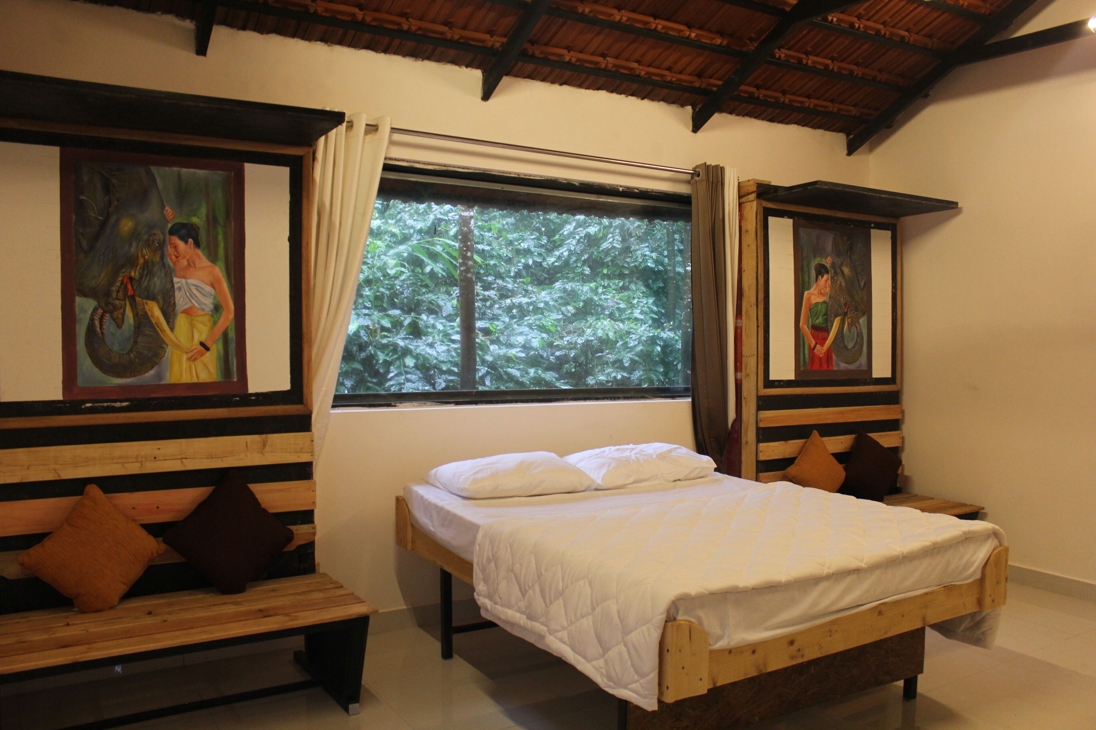 Comfort-Ferienhaus, Balkon, Hügelblick