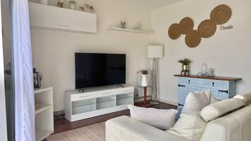 TV
