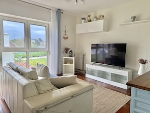 TV - Apartment La Bruma 30807 (Somo)