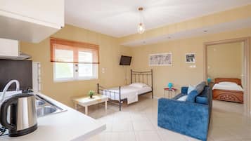 Apartment, Garden View