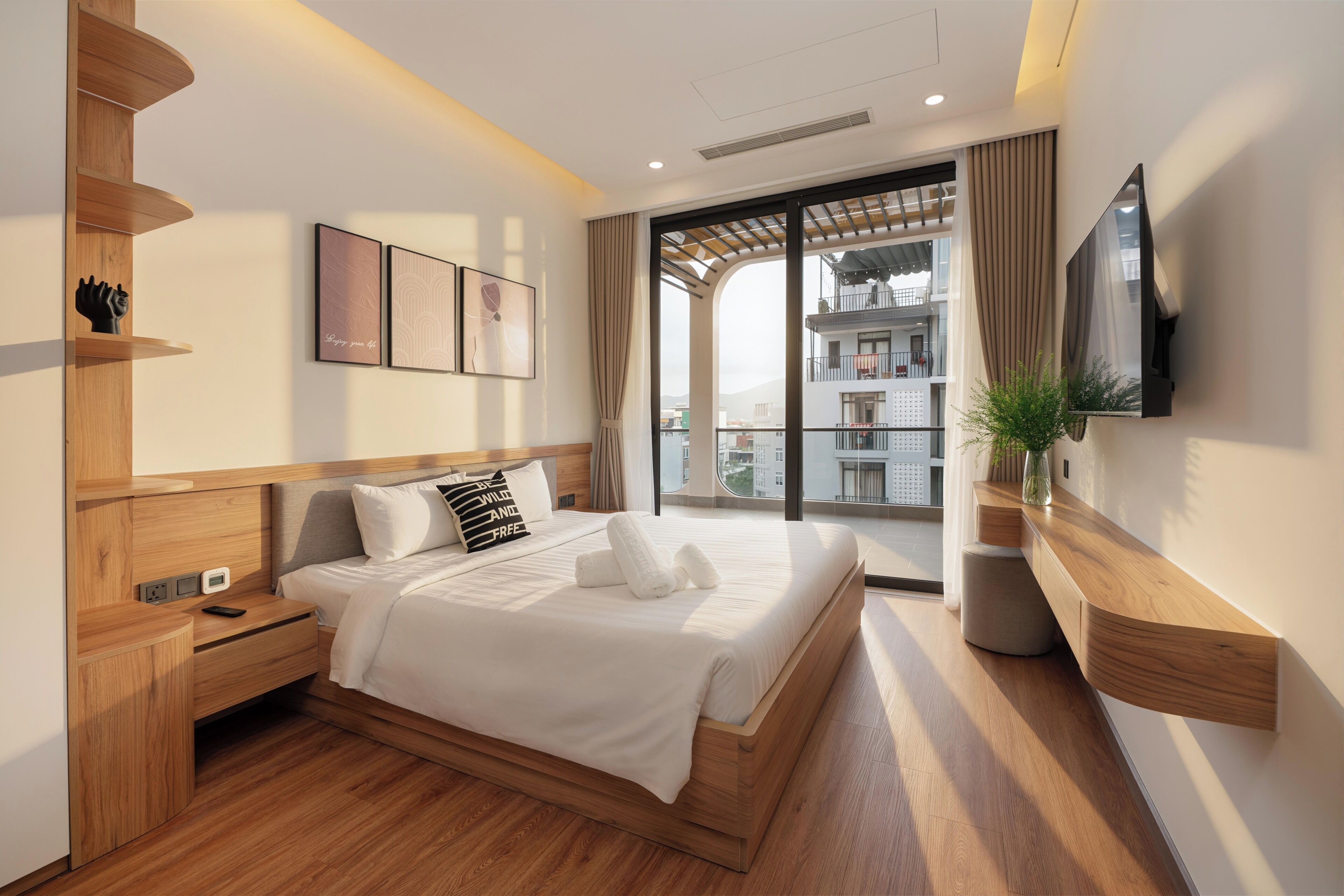 Familjelägenhet - balkong - utsikt mot staden