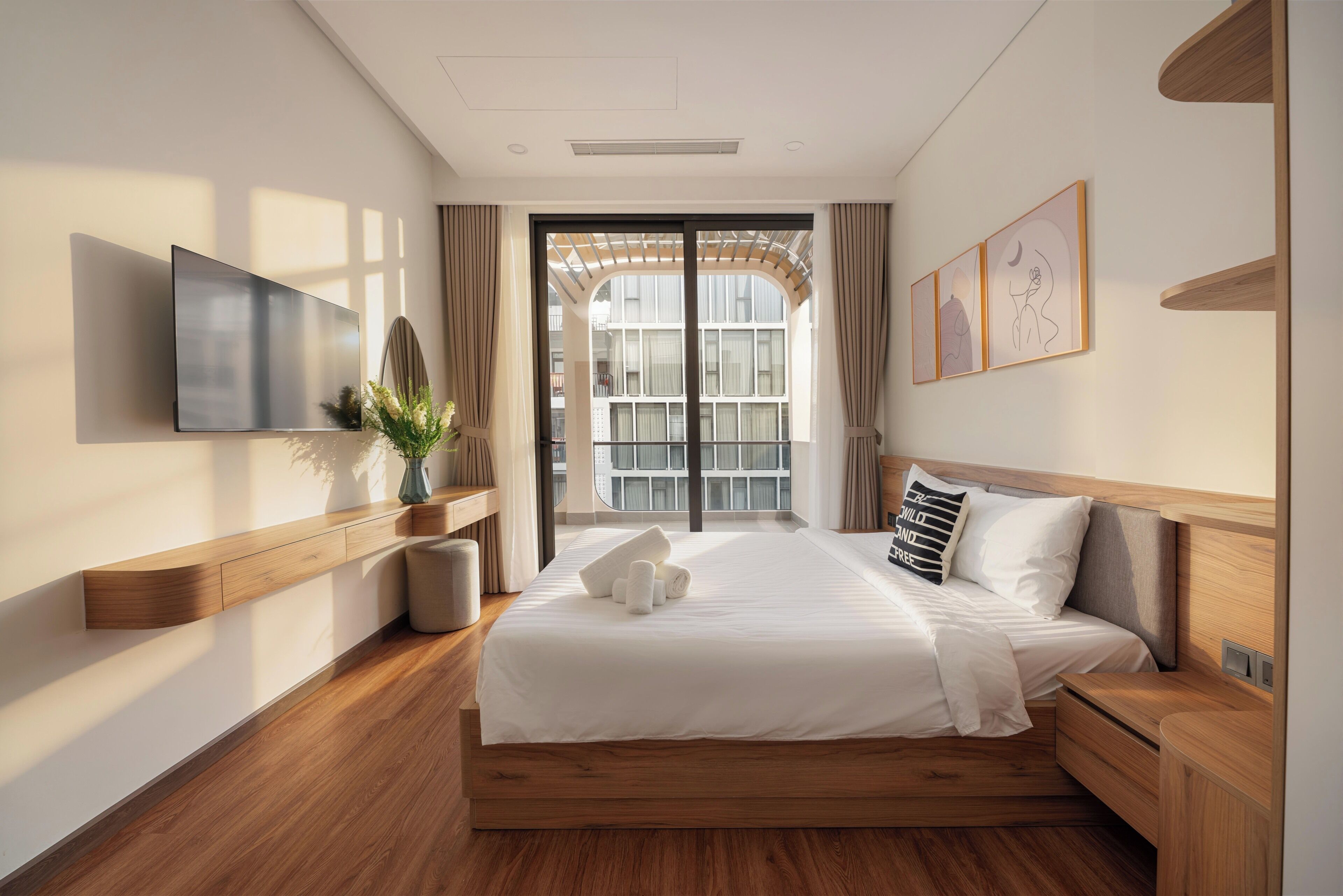 Family Apartment, 2 Bedrooms, Balcony, City View | Free WiFi