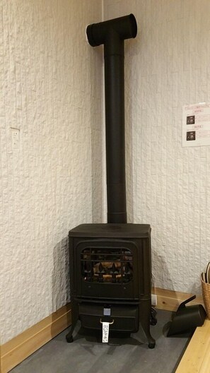 Interior - Ukiha Kojio no Akari (Ukiha)