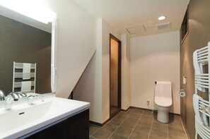 Bathroom - Sugarpot (Kutchan)