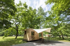 Outdoor dining - Akaigawa Tomo Playpark Jubako (Akaigawa)