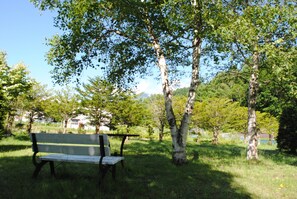 Property grounds - Alphorn Healing Cloudy Hot Spring Inn (Matsumoto)