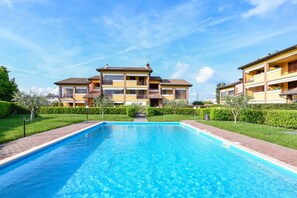 Pool - MGH - Lugana Lake Apartment (Sirmione)