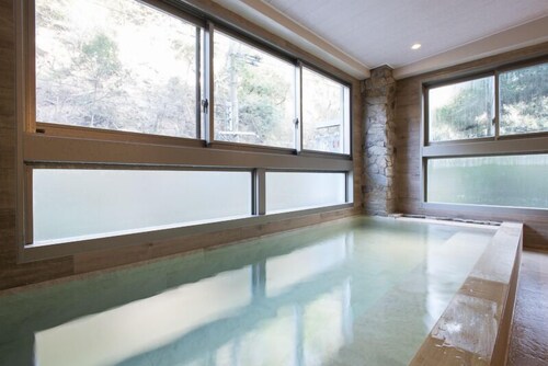 Kitashirakawa Natural Radium Onsen