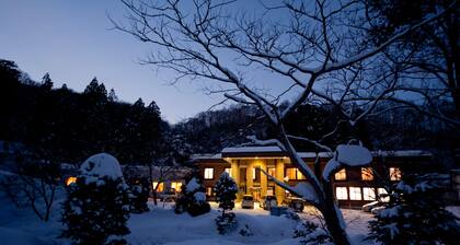 Utopia Warakuen Shiriuchi Onsen Ryokan