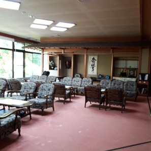 Lobby - Yuya Onsen Nikonikoso (Gero)