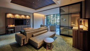 Living area - Fufu Kyu-karuizawa Restful Forest (Karuizawa)