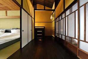 Room - Kuraya Senbonsanjo (Kyoto)