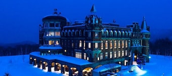 A-brand Hotel & Golf Club