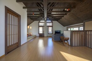 Interior - Ginsetsu (Kutchan)