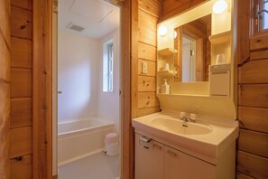 Bathroom - Sapphire (Kutchan)