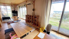 Interior - Tabinoyado Tenohirani Taiyonoie (Tome)