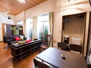 Interior - Nagomi House (Tokyo)