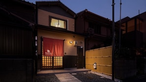 Exterior detail - Connect Inn Kujo Kawaramachi (Kyoto)