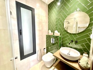 Villa, 3 chambres, accessible aux personnes à mobilité réduite, fumeurs | Salle de bain