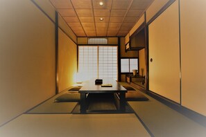 Interior - Kuraya Omiya Shimabara (Kyoto)