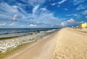 Beach - Moonraker #5 - Charming 1bed/1bath - Charming 1bed/1bath condo (Gulf Shores)