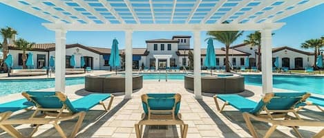 House (5 Bedrooms) | Property amenity