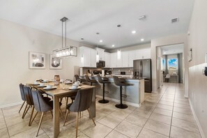 Property amenity - 853 Ocean Course Ave (Davenport)