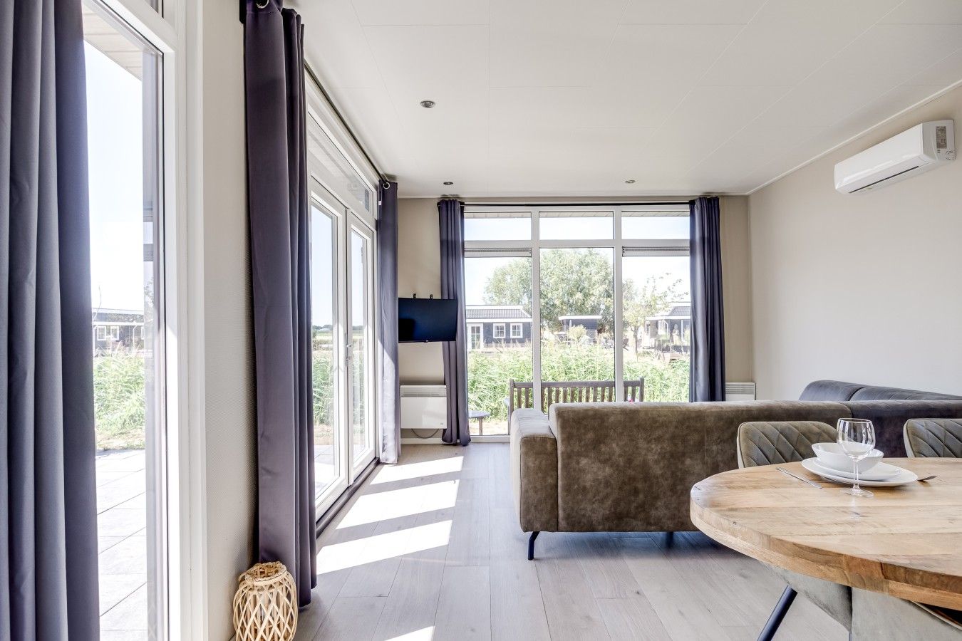 Cube Xl 69 | 4 Persoons Chalet In Zennewijnen - Tiel