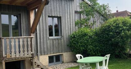 Studio "L'Herba" overlooking fields.