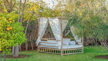 ์๋ฐ ์์ค ๊ตฌ๋ด