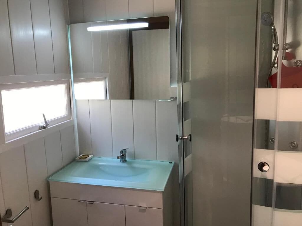 Family Bungalow, 1 Bedroom | Bilik Mandi