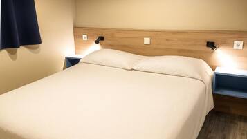Bungalow Deluks, balkon | Seprai katun Mesir, seprai premium, Wi-Fi gratis, dan seprai linen