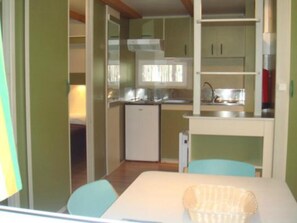 Family Bungalow, 1 Bedroom | Dining - Parque de Campismo Sao Miguel - Odeceixe (Odemira)