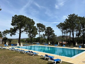 Alberca al aire libre por temporada 