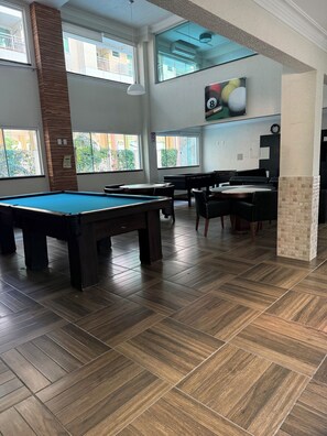 Spielezimmer