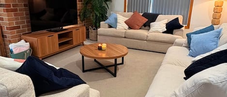 Televisio