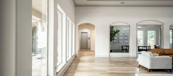 Landing Apartments Houston near Edgewood Village