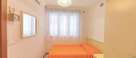 Apartment, 2 Bedrooms, Terrace