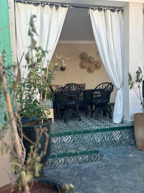 Outdoor dining - Exclusive Riad Marrakech (Marrakesh)