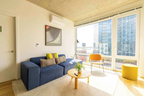 Modern 3BR Apartment Near North Ave Shops