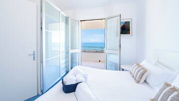 9 Schlafzimmer, Bügeleisen/Bügelbrett, Reisekinderbett