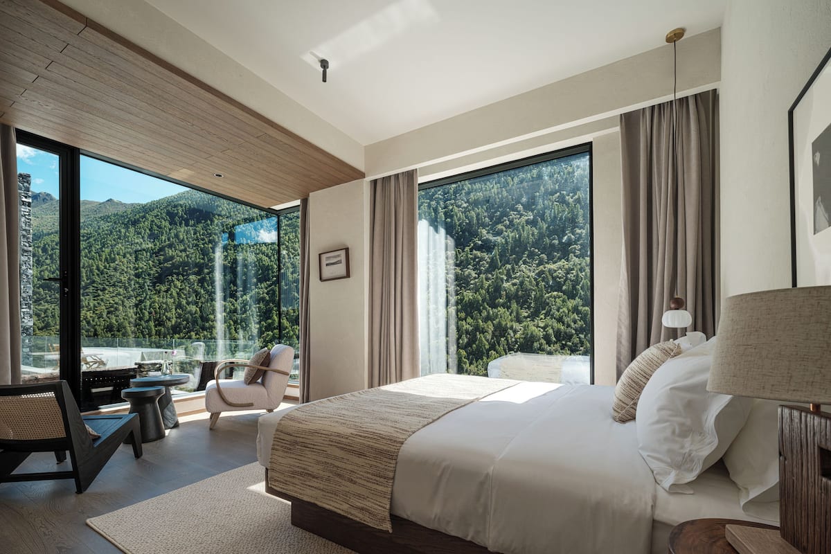 Luxury Suite, Mountain View