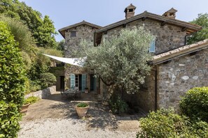 Exterior - Villa Elmo (Umbria)