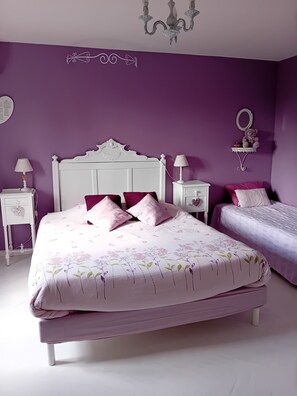 Room - Vrbo Property (Ryes)