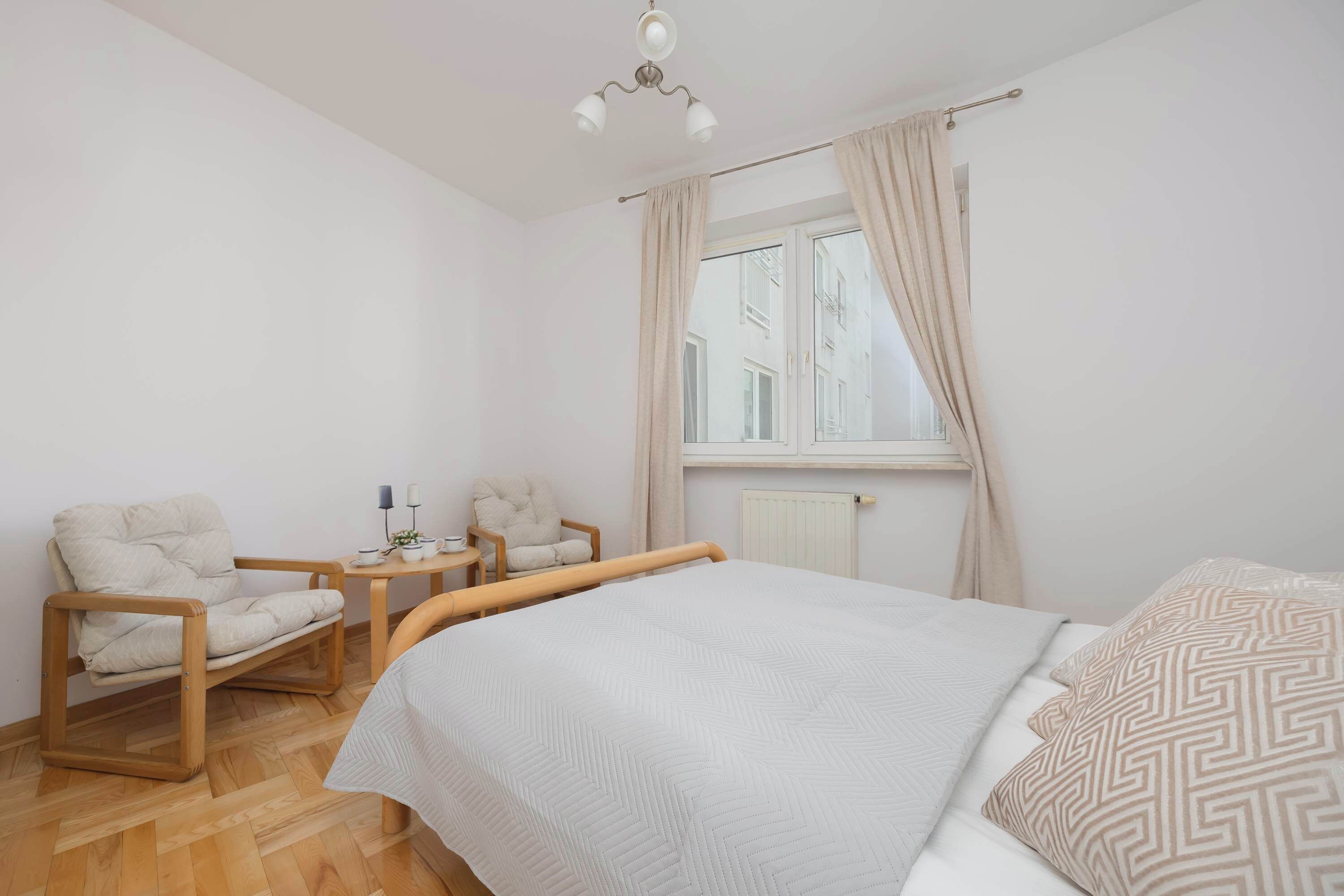 1 bedroom, iron/ironing board, travel crib, WiFi